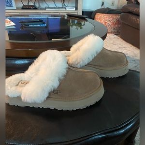 BRAND NEW CHESNUT PLATFORM UGG DISQUETTE
